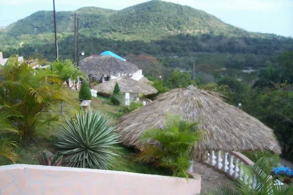 Villa Celita San Cristobal 0*,